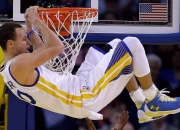 开云平台-唯一之夜，唯一之道，马克西在NBA季后赛的恒稳之光