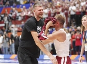 开云下载-立陶宛男篮爆冷尼日利亚男篮，波尔津吉斯送出助攻的简单介绍