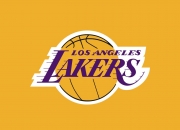 开云在线直播-赛道上的孤勇者，维斯塔潘如何扛起红牛，见证梅赛德斯碾压阿斯顿马丁