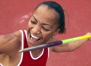 开云官网-鹈鹕鏖战国王，保罗的统治艺术与一场经典对决