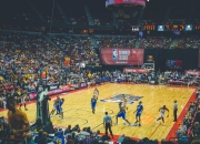 开云APP-当历史与当代交织，从安哥拉战场到曼城绿茵，解读唯一性的两种征服