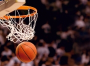 开云体育中国官网-王权捍卫战，总决赛焦点夜，国王连击风暴锁定胜局