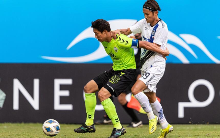 包含中国羽毛球队绝杀日本羽毛球队，戴资颖三分雨点燃全场的词条