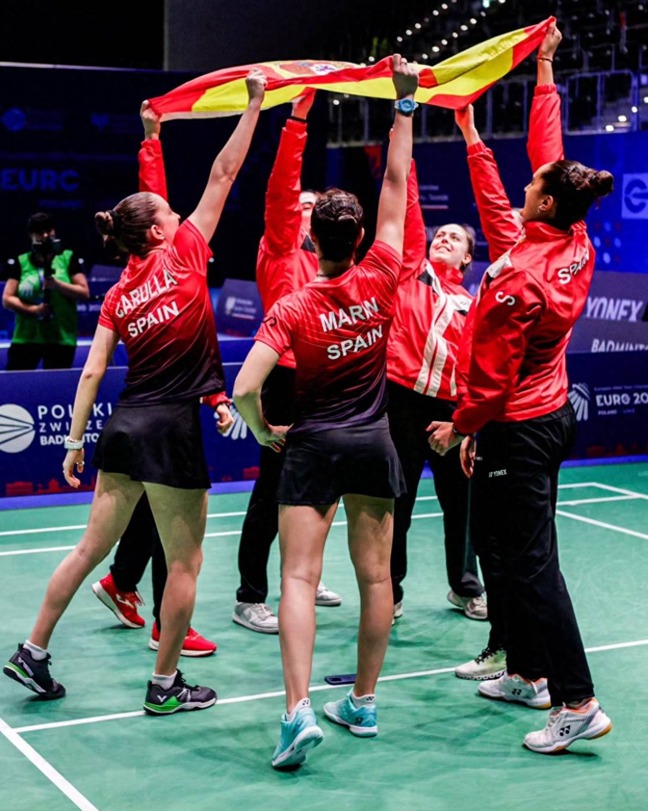 包含马来西亚羽毛球队险胜印尼羽毛球队，马琳惊艳世界的词条