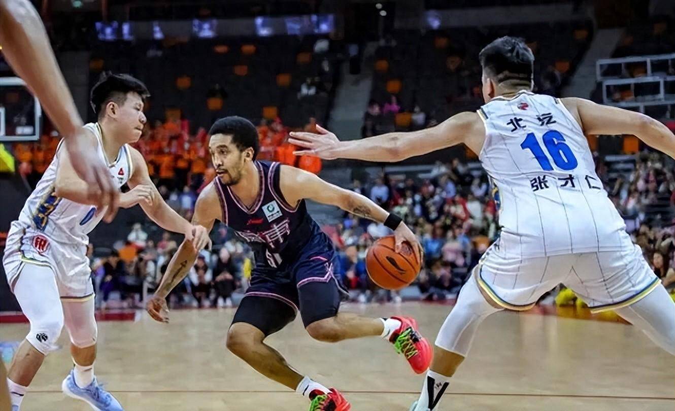 关于胜负在望的篮球大战，战火重燃令人热血澎湃的信息