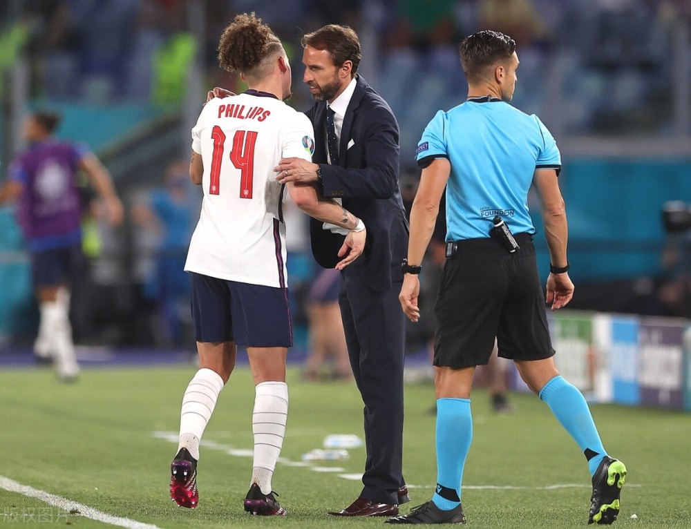 英格兰队力克韩国队，张本智和惊艳四座的简单介绍