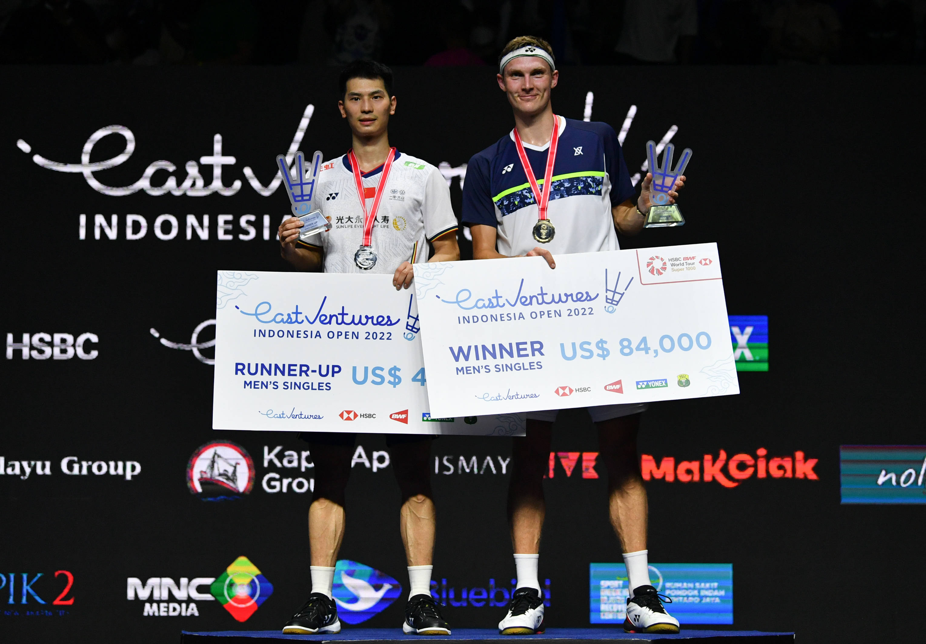 包含印度羽毛球队横扫马来西亚羽毛球队，安赛龙关键制胜的词条