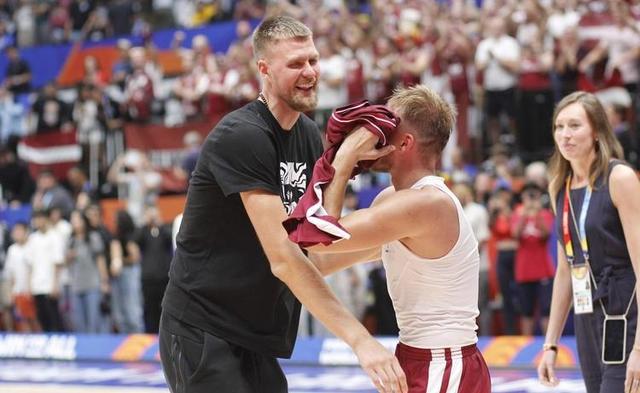 立陶宛男篮爆冷尼日利亚男篮，波尔津吉斯送出助攻的简单介绍