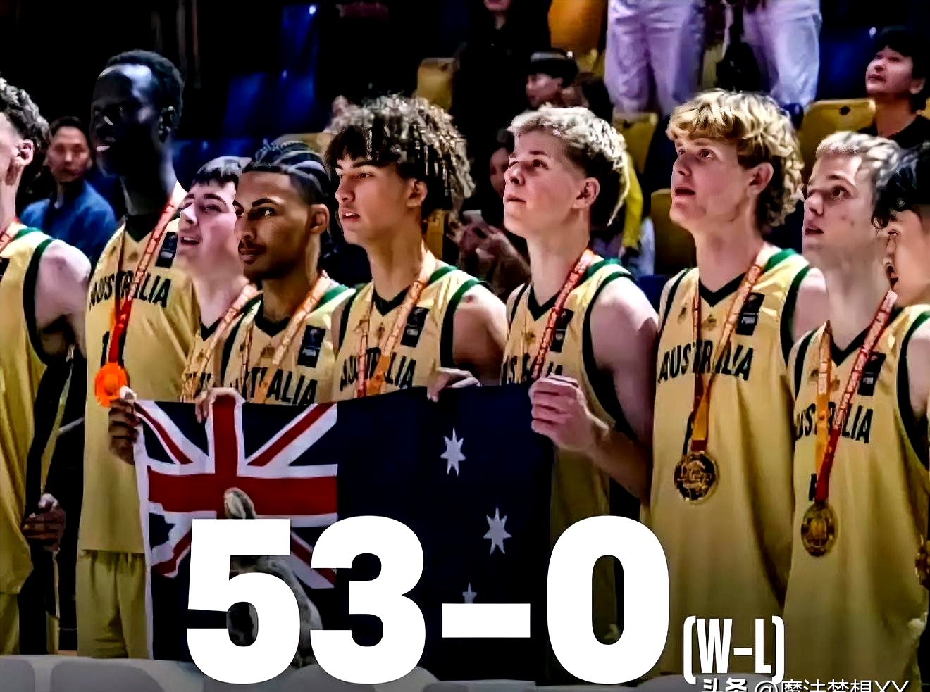 关于中国男篮完胜澳大利亚男篮，浓眉完成帽子戏法的信息