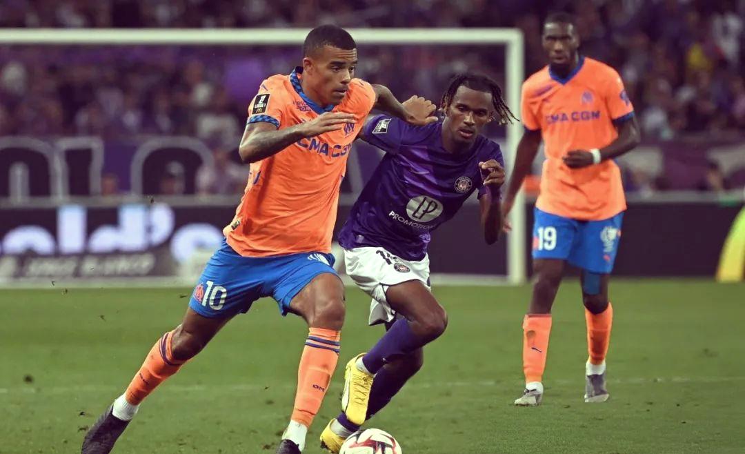 包含巴黎圣日耳曼豪取三分,领跑法甲联赛的词条 包含巴黎圣日耳曼豪取三分,领跑法甲联赛的词条